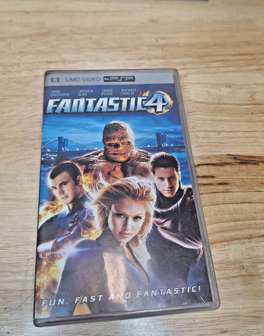 Fantastic Four UMD Video Sony PSP 2005 Marvel Widescreen Movie Pre-Owned w Box